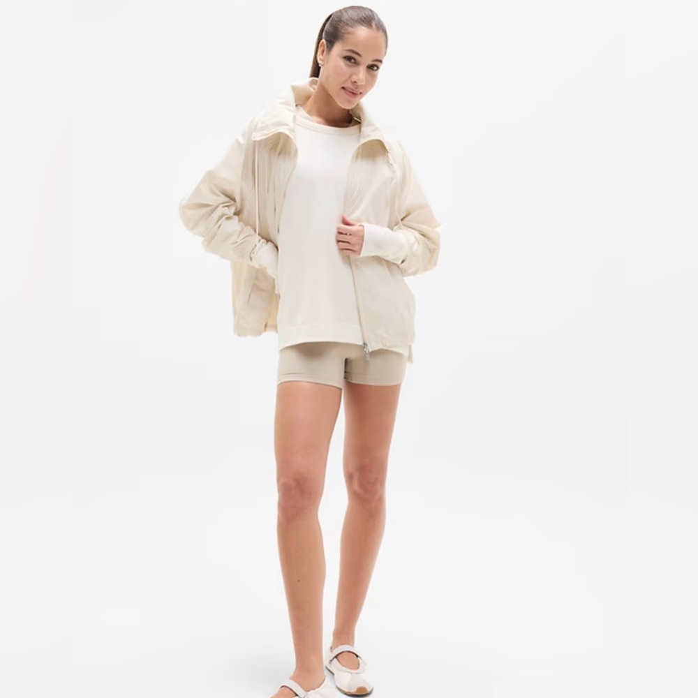 Athleta GORGEOUS Cream Coaster Luxe Sweatshirt with Thumb Holes, size LT - Picture 4 of 15